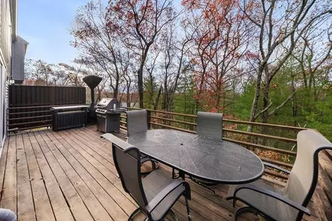 5 Oak Ridge Dr #7, Maynard, MA 01754 photo 18