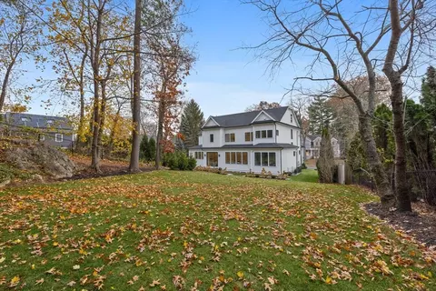 247 Broad Meadow Rd, Needham, MA 02492 photo 33