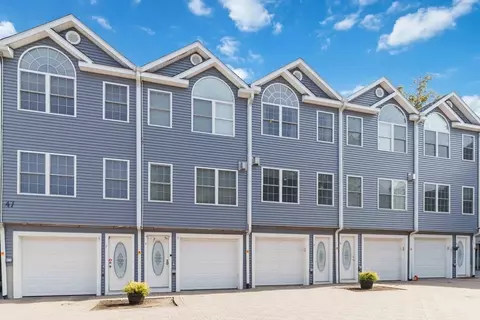 47 Alder St #6, Waltham, MA 02453