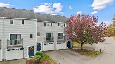 58 Profile Cir #58, Nashua, NH 03063