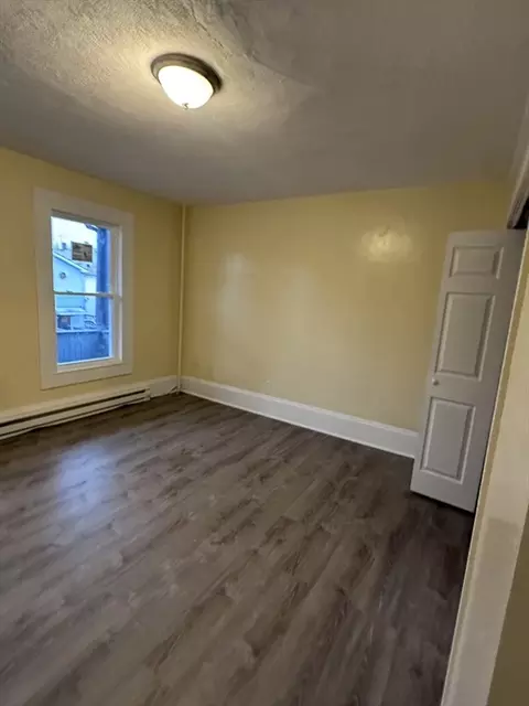 13 Ringgold St, Springfield, MA 01107 photo 12