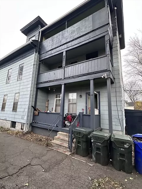 13 Ringgold St, Springfield, MA 01107 photo 5