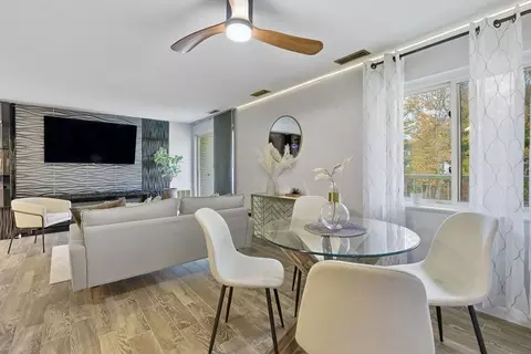 300 Park Ter #354, Stoneham, MA 02180