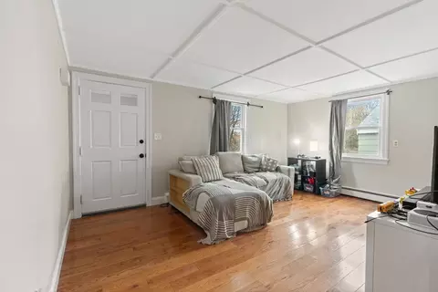 19 Cedar St, Beverly, MA 01915 photo 9