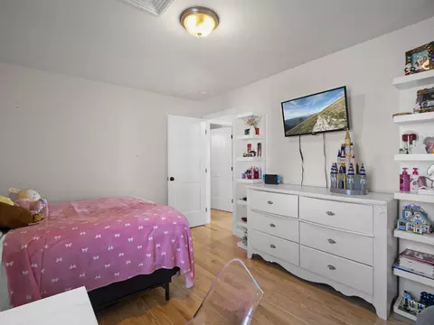 909 Dwelly St, Fall River, MA 02724 photo 23