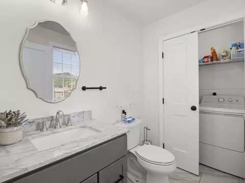 909 Dwelly St, Fall River, MA 02724 photo 13