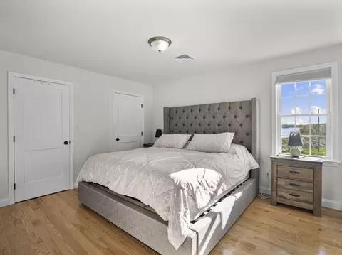 909 Dwelly St, Fall River, MA 02724 photo 17
