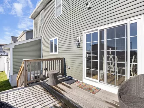 909 Dwelly St, Fall River, MA 02724 photo 26