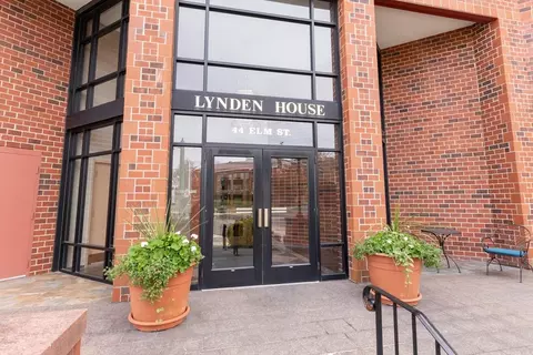 44 Elm St #501, Worcester, MA 01609