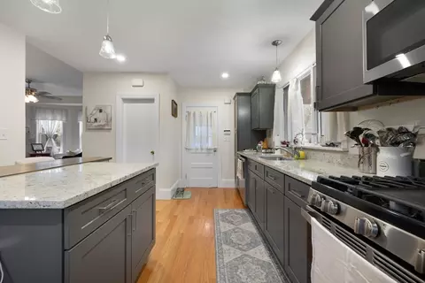 26 Clay Ave, Everett, MA 02149 photo 10