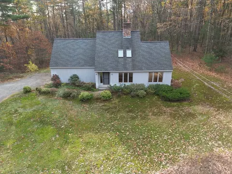 332 Old Littleton Rd, Harvard, MA 01451