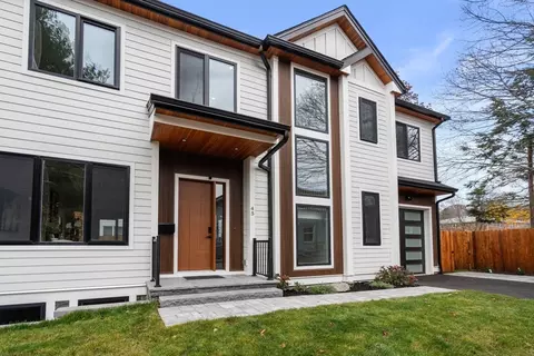 45 River Ave #45, Newton, MA 02464