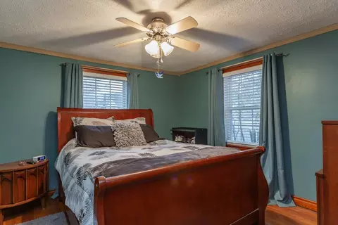 2 Gardner Ave, Attleboro, MA 02703 photo 16