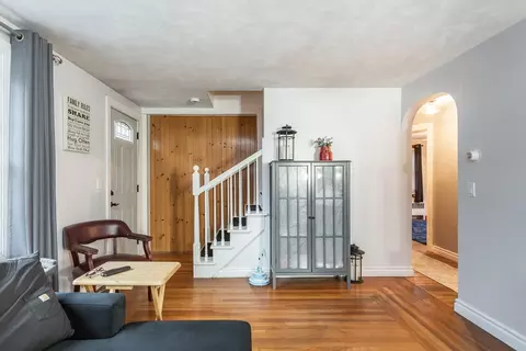 2 Gardner Ave, Attleboro, MA 02703 photo 13