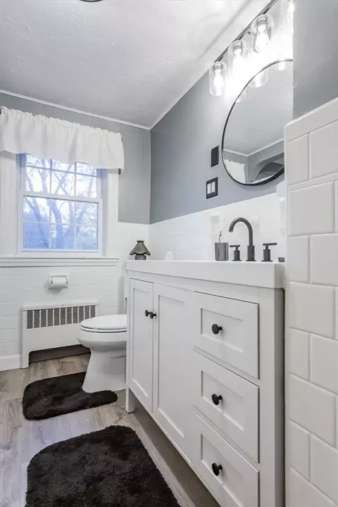 2 Gardner Ave, Attleboro, MA 02703 photo 18