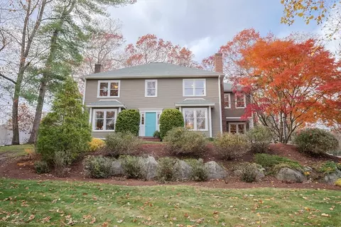 5 Old Wood Rd, North Attleboro, MA 02760
