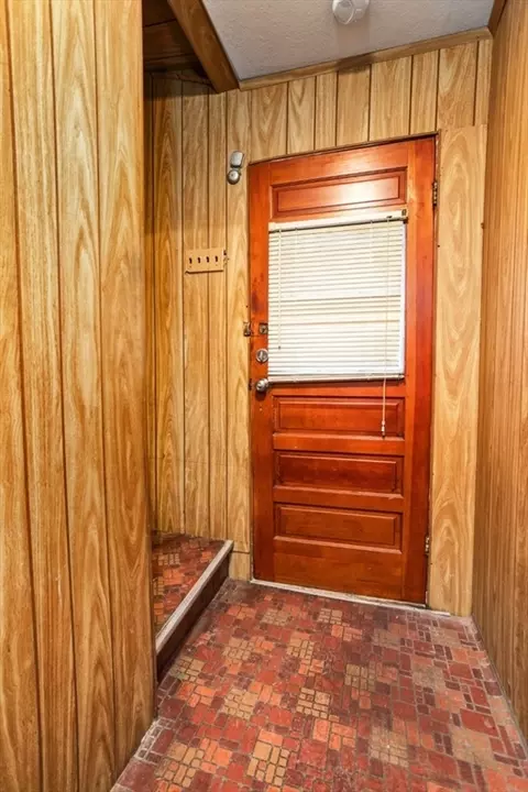17 Ashton St, Everett, MA 02149 photo 33