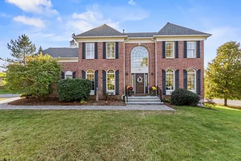 25 Knight Way, Marlborough, MA 01752