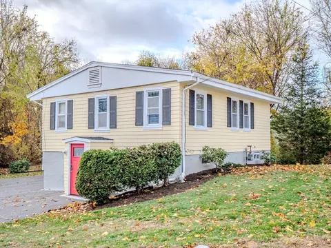 51 Lancaster Rd, Dedham, MA 02026 photo 2
