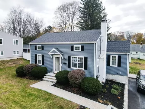 29 Benjamin Rd, Marlborough, MA 01752