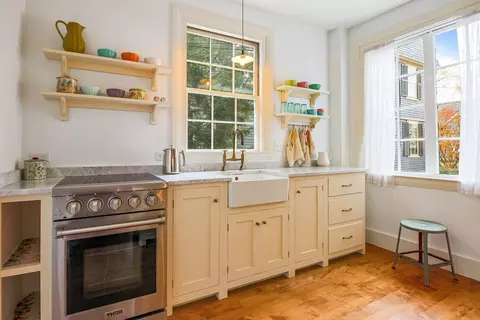 Kitchen - 61 William St, Worcester, MA 01609 photo 2 of 4
