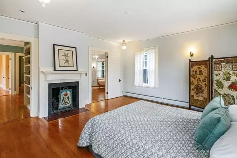 Bedroom - 61 William St, Worcester, MA 01609 photo 3 of 8
