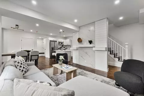 39 Chipman St, Boston, MA 02124