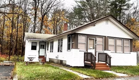 53 Lake Ellis Rd, Athol, MA 01331