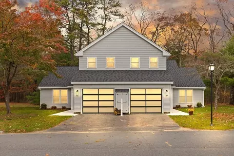 1 Barracks Rd #1, Hudson, MA 01749