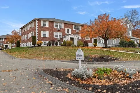Exterior - 37 Holten St #2, Danvers, MA 01923 photo 4 of 4