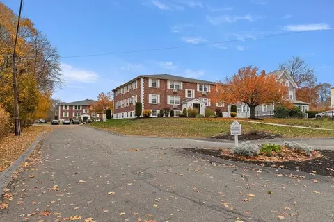 Exterior - 37 Holten St #2, Danvers, MA 01923 photo 3 of 4
