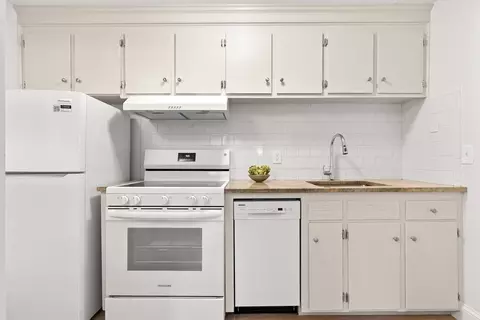 Kitchen - 37 Holten St #2, Danvers, MA 01923 photo 1 of 1