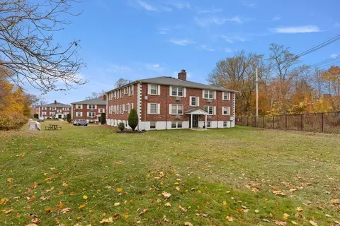 Exterior - 37 Holten St #2, Danvers, MA 01923 photo 1 of 4