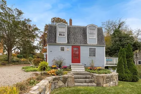 26 Coggeshall Rd, Gloucester, MA 01930