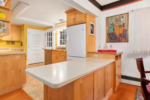 26 Coggeshall Rd, Gloucester, MA 01930 photo 9