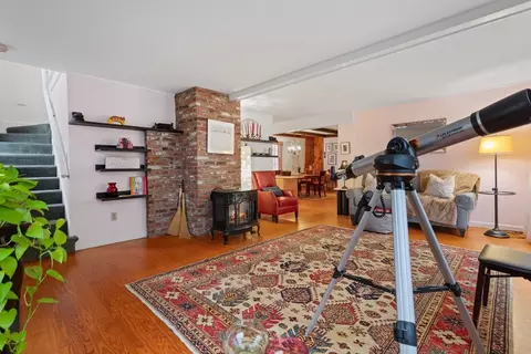 26 Coggeshall Rd, Gloucester, MA 01930 photo 6