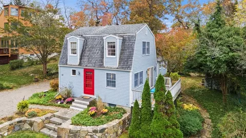 26 Coggeshall Rd, Gloucester, MA 01930 photo 26