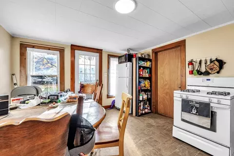 110 Chase Ave, Webster, MA 01570 photo 23