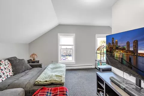 110 Chase Ave, Webster, MA 01570 photo 5