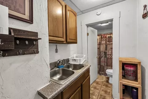 110 Chase Ave, Webster, MA 01570 photo 20