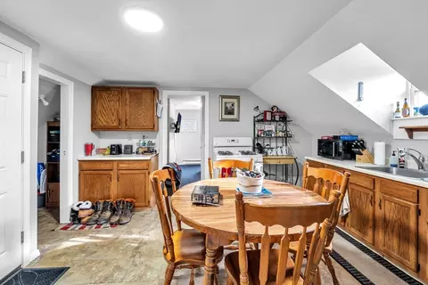 110 Chase Ave, Webster, MA 01570 photo 4