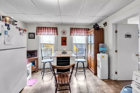 110 Chase Ave, Webster, MA 01570 photo 12
