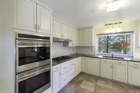 84 Bethany Rd, Framingham, MA 01702 photo 9