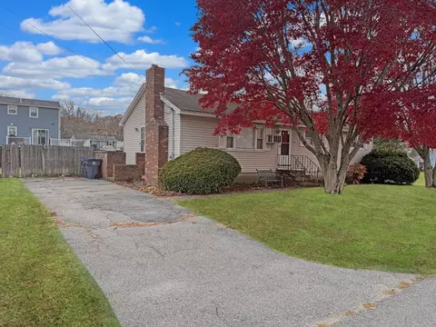 49 Golf Ave, Methuen, MA 01844