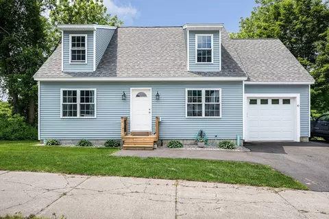 43 W Main St, Orange, MA 01364