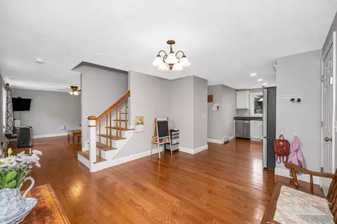 Entry Way - 43 W Main St, Orange, MA 01364 photo 2 of 4