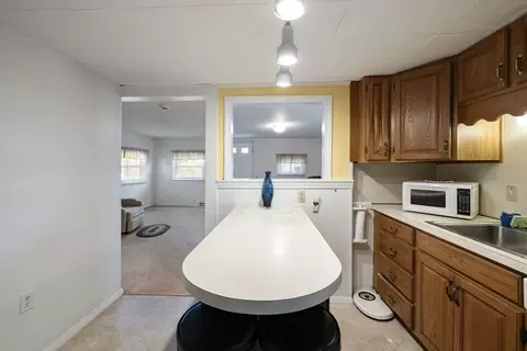 111 Thaddeus St, Chicopee, MA 01020 photo 10