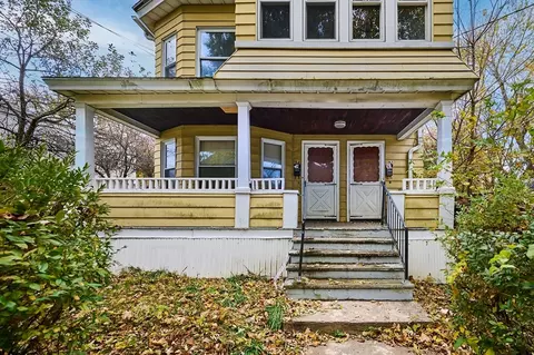 92-94 Nonotuck Ave, Chicopee, MA 01013 photo 3