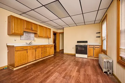 92-94 Nonotuck Ave, Chicopee, MA 01013 photo 6