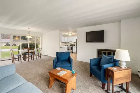 Living - 30 Edith Rd, Framingham, MA 01701 photo 3 of 4